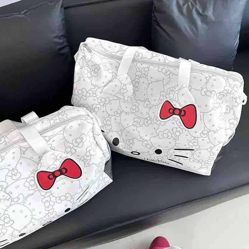 Hello Kitty Travel Bag